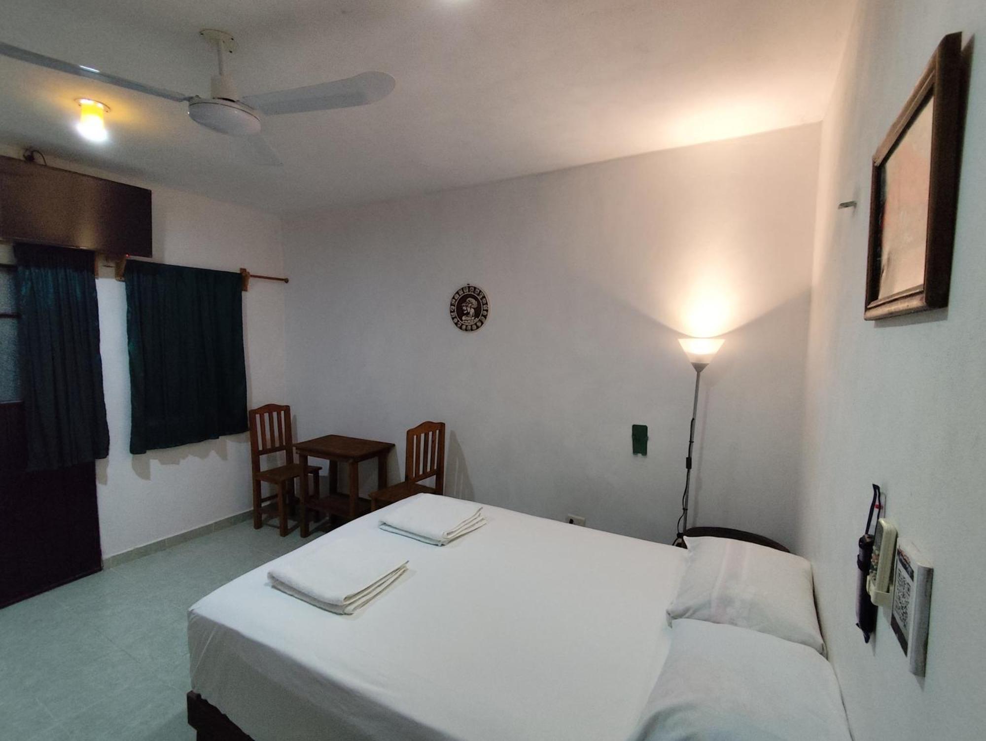 Alojamiento Ya'Ax Nah Playa del Carmen Zewnętrze zdjęcie